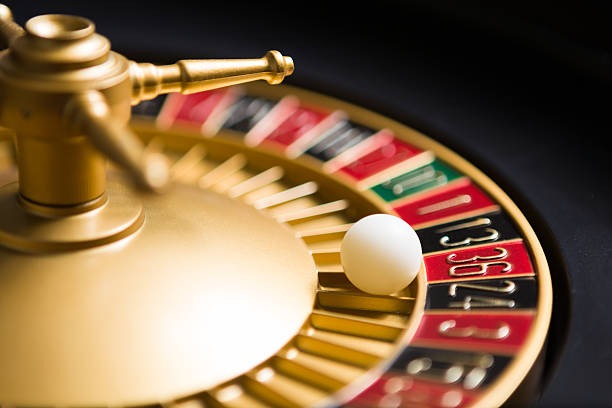 presidenttoto login live schedule interface showing football, live dealer and slot game timings